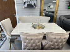 Marmor Esstisch mit 6 Victoria